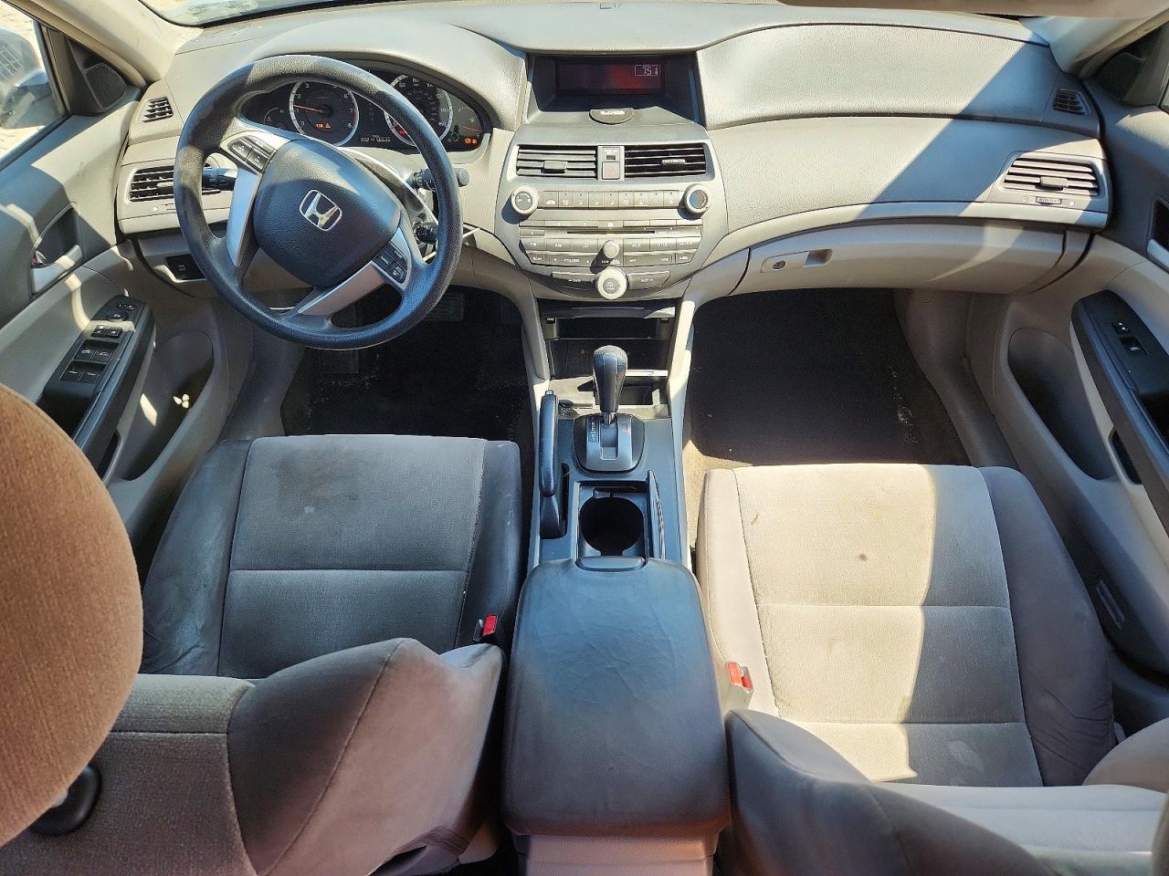 2009 HONDA ACCORD LXP photo 15