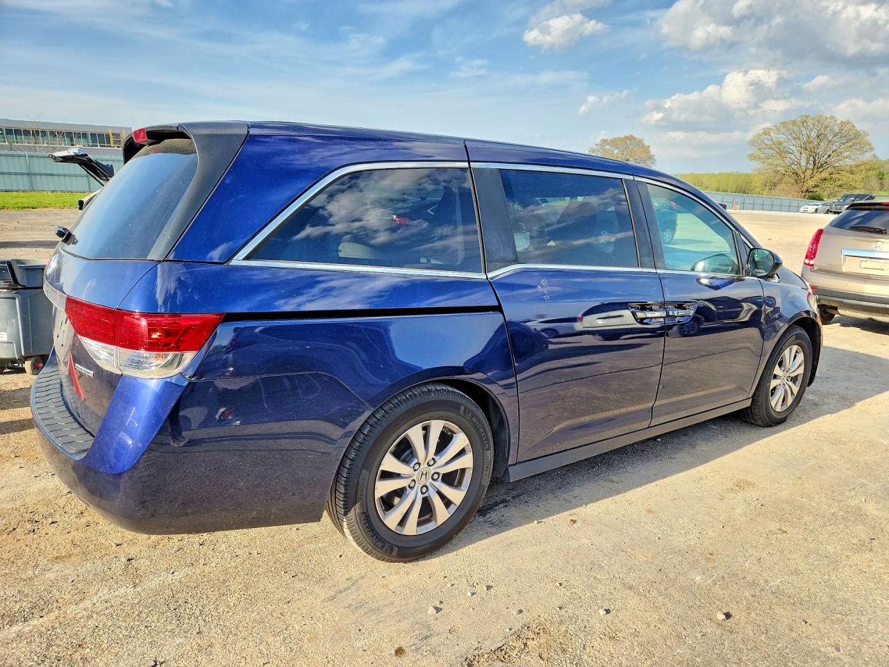 2016 HONDA ODYSSEY SE photo 5