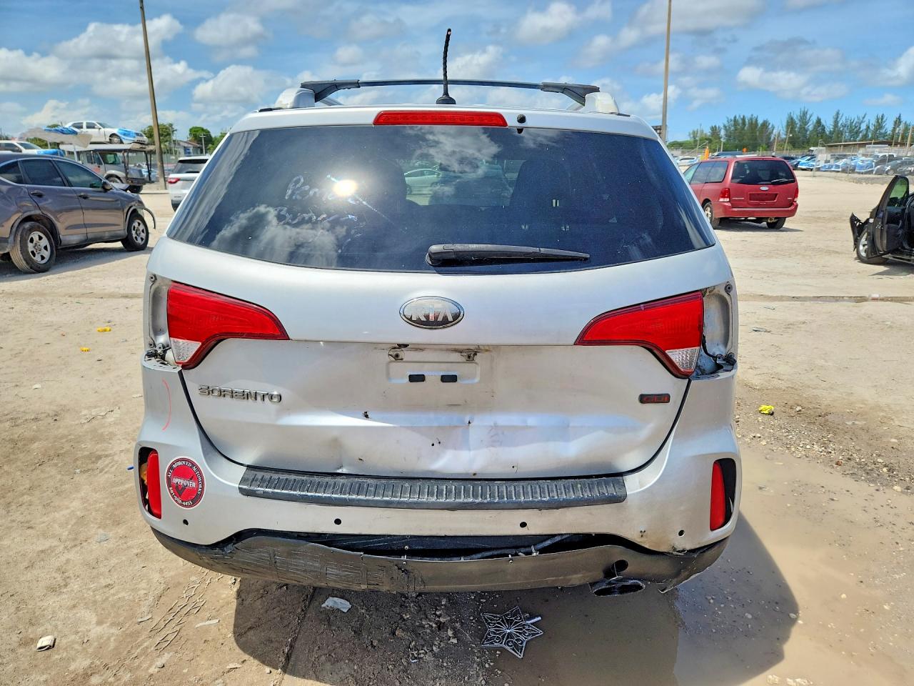 2014 KIA SORENTO LX photo 11