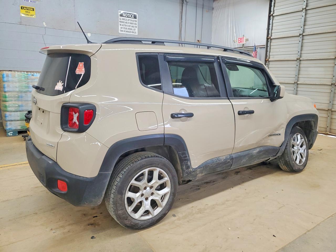 2015 JEEP RENEGADE LATITUDE photo 7
