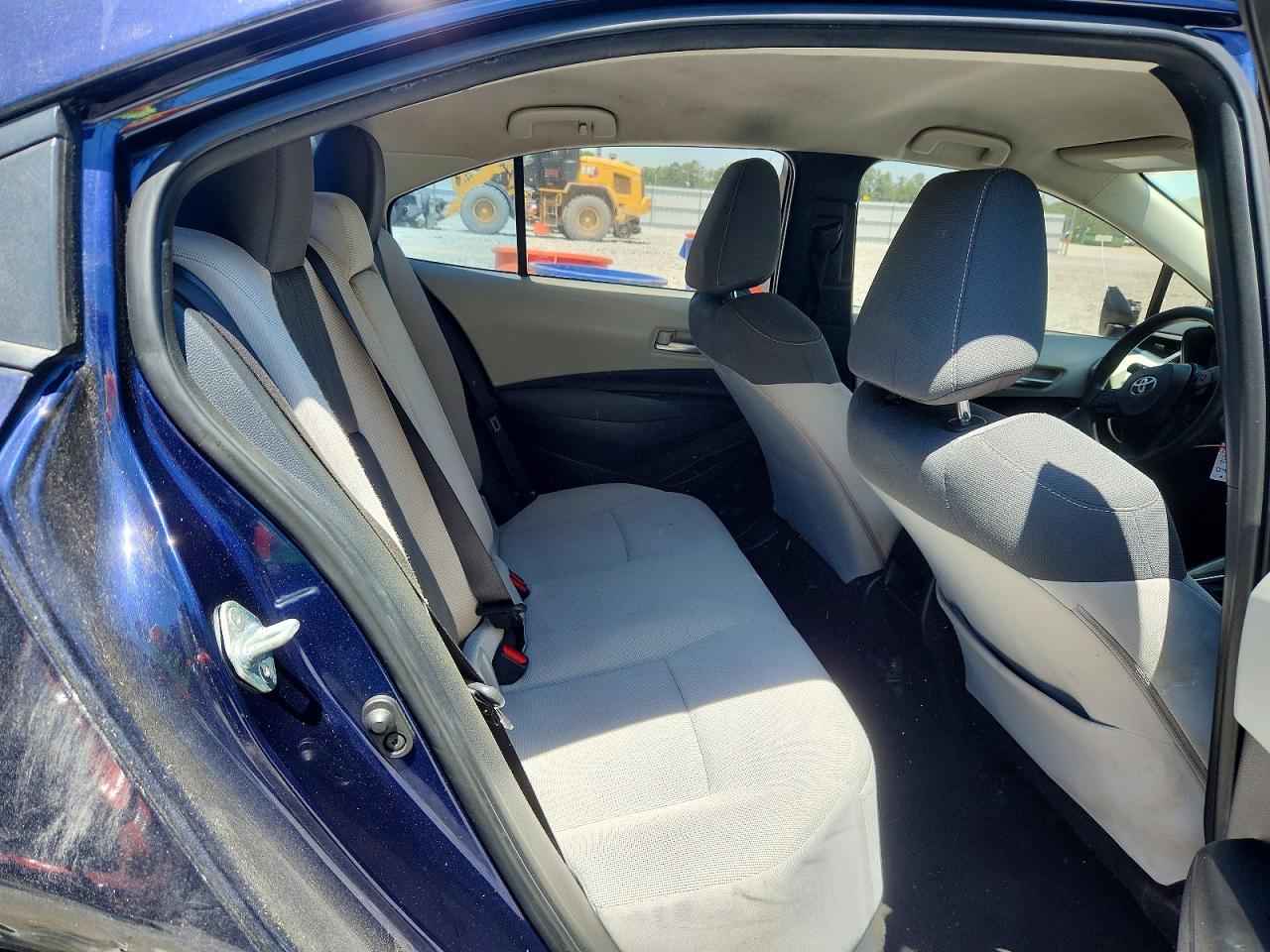 2020 TOYOTA COROLLA LE photo 10