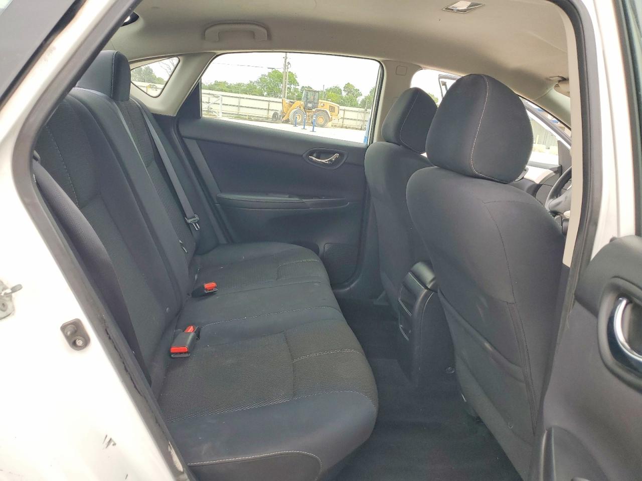 2016 NISSAN SENTRA S photo 19