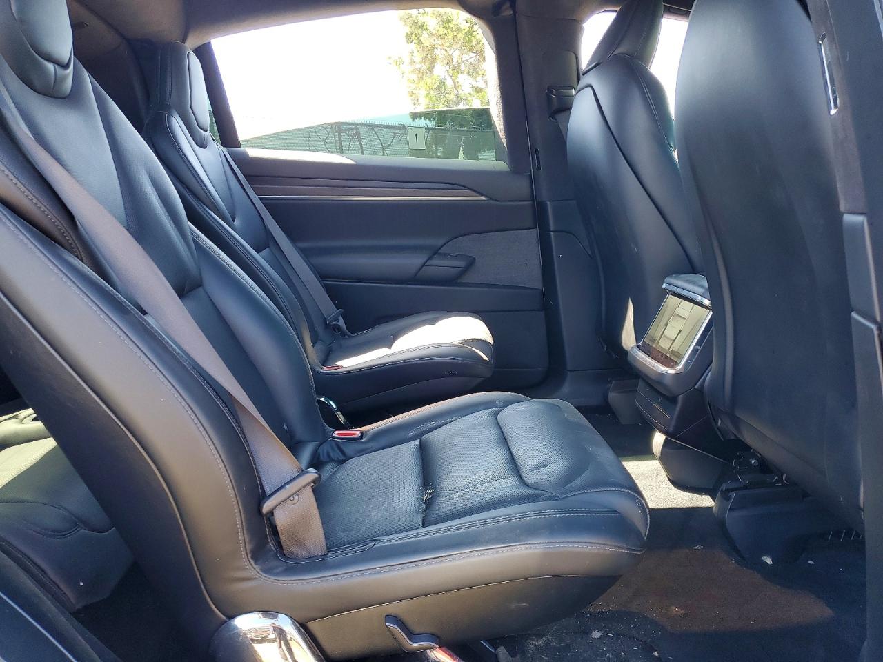 2023 TESLA MODEL X photo 31