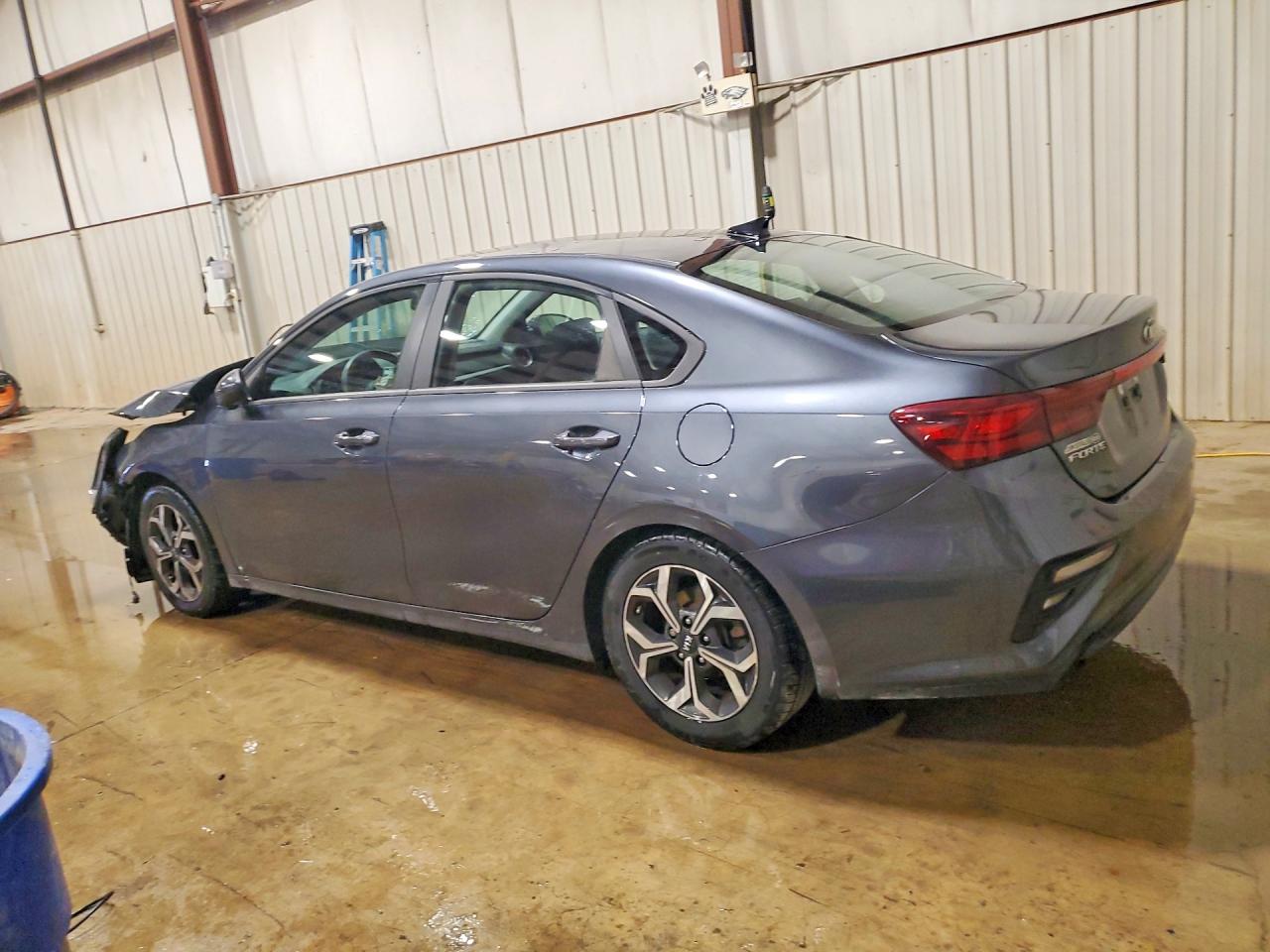 2020 KIA FORTE LXS photo 3