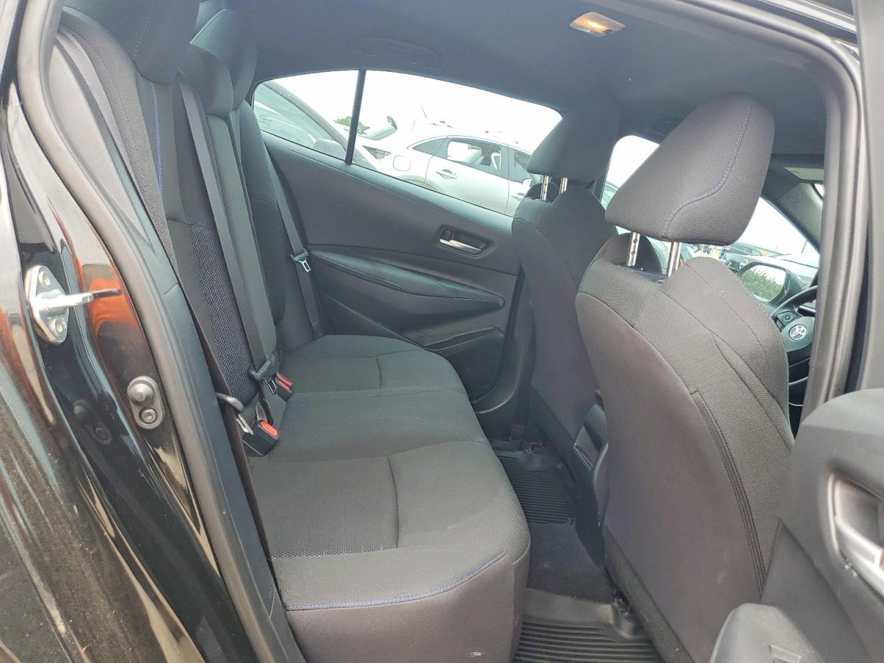 2022 TOYOTA COROLLA SE NIGHTSHADE EDITION photo 19