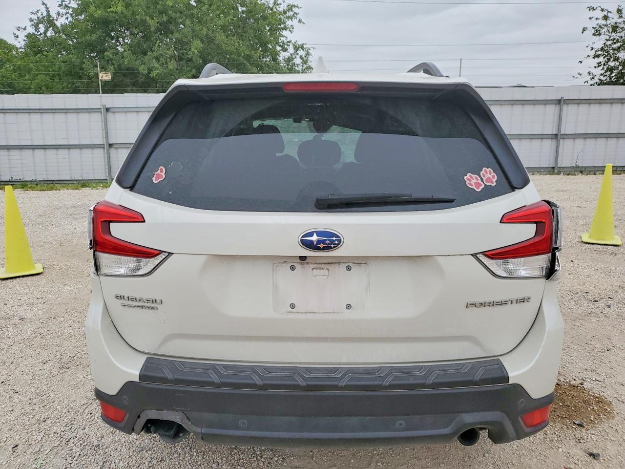 2020 SUBARU FORESTER LIMITED photo 11