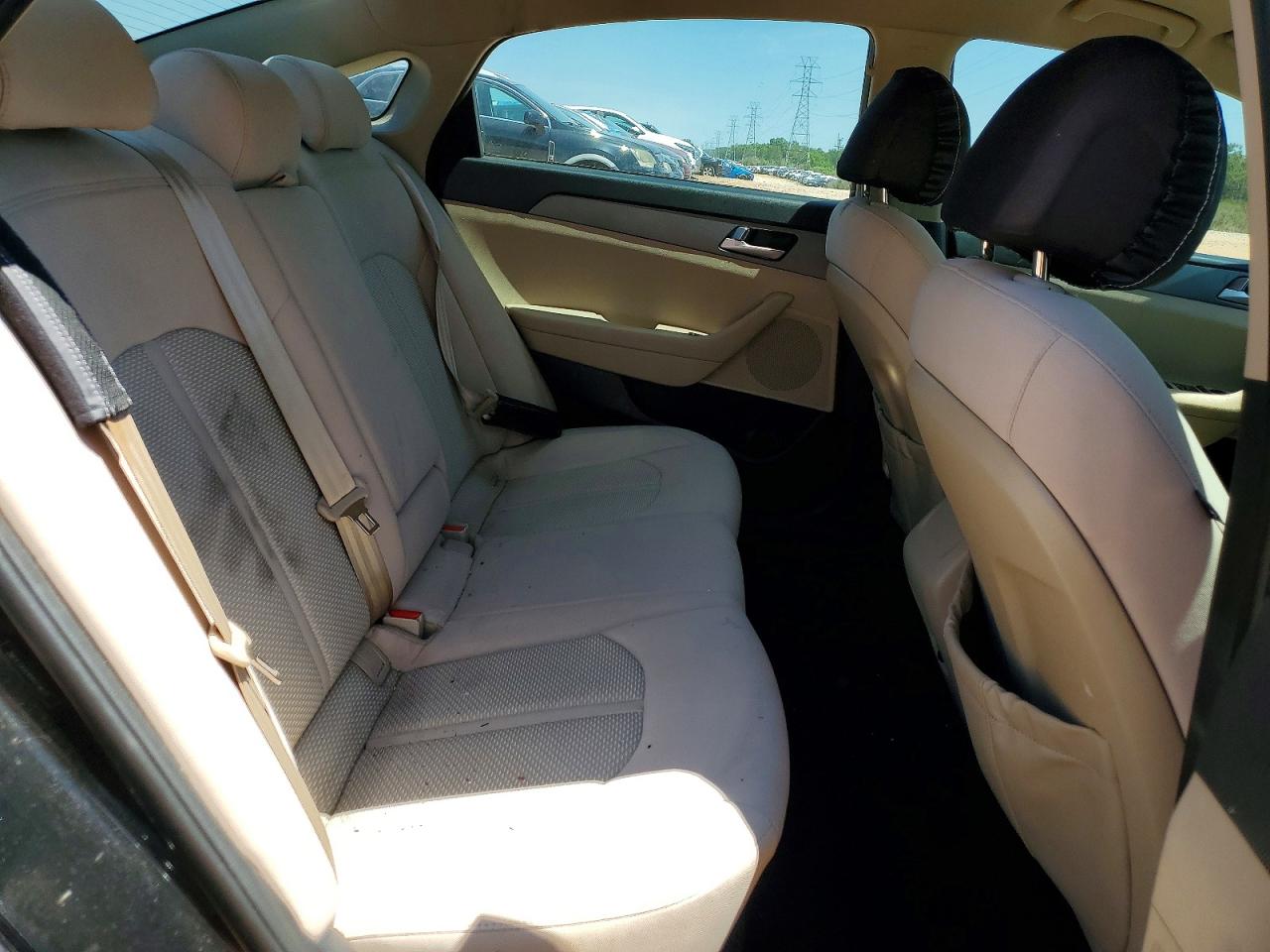 2017 HYUNDAI SONATA SE photo 10
