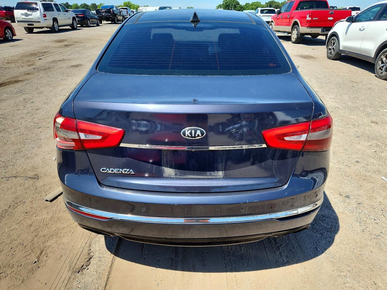 2015 KIA CADENZA PREMIUM photo 11