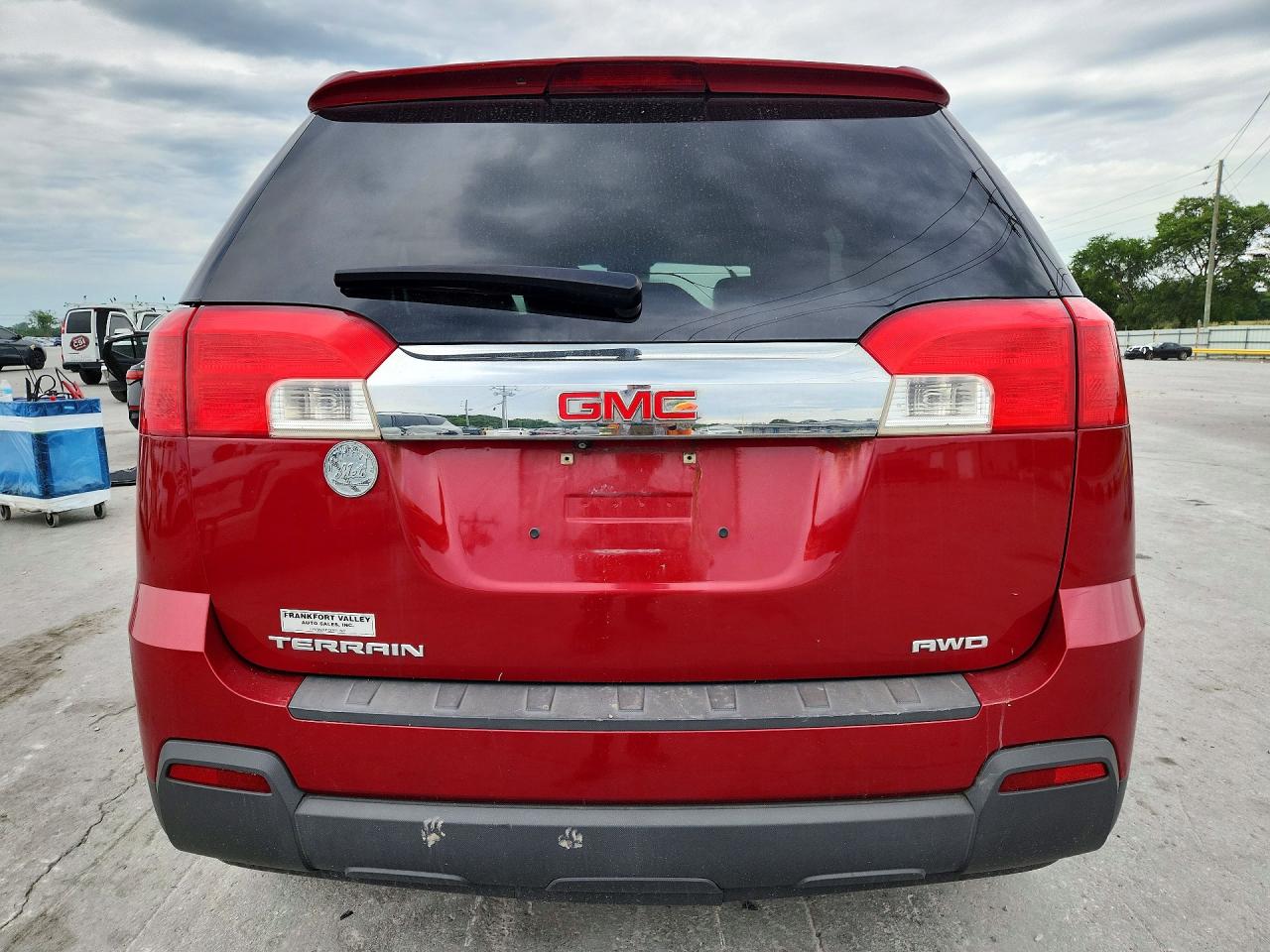 2013 GMC TERRAIN SLE photo 11
