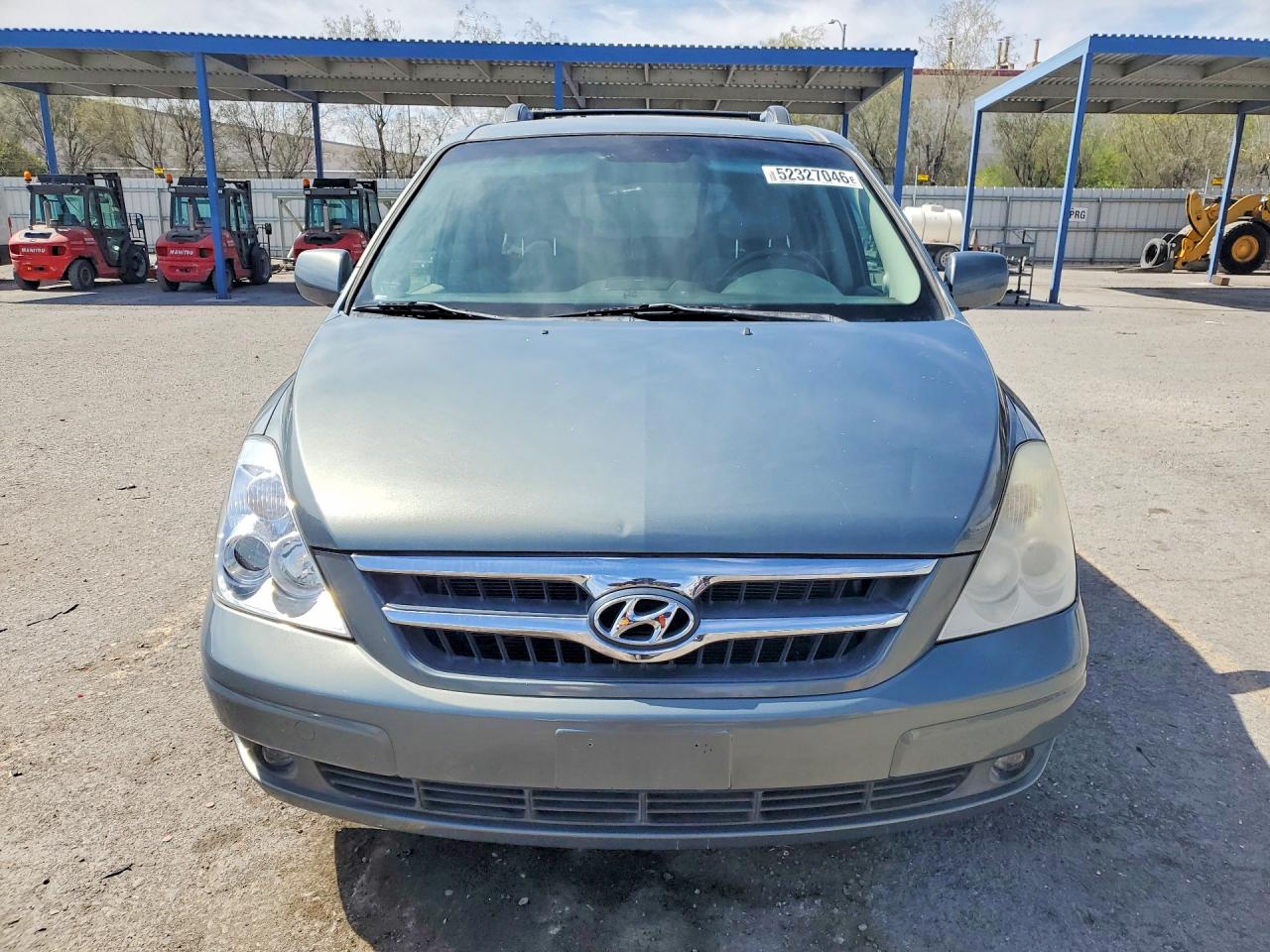 2008 HYUNDAI ENTOURAGE GLS photo 13