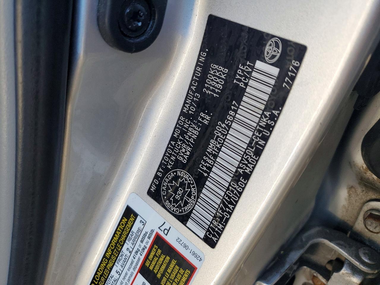 2014 TOYOTA CAMRY L photo 37
