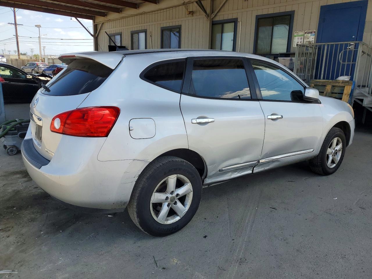 2013 NISSAN ROGUE S photo 3