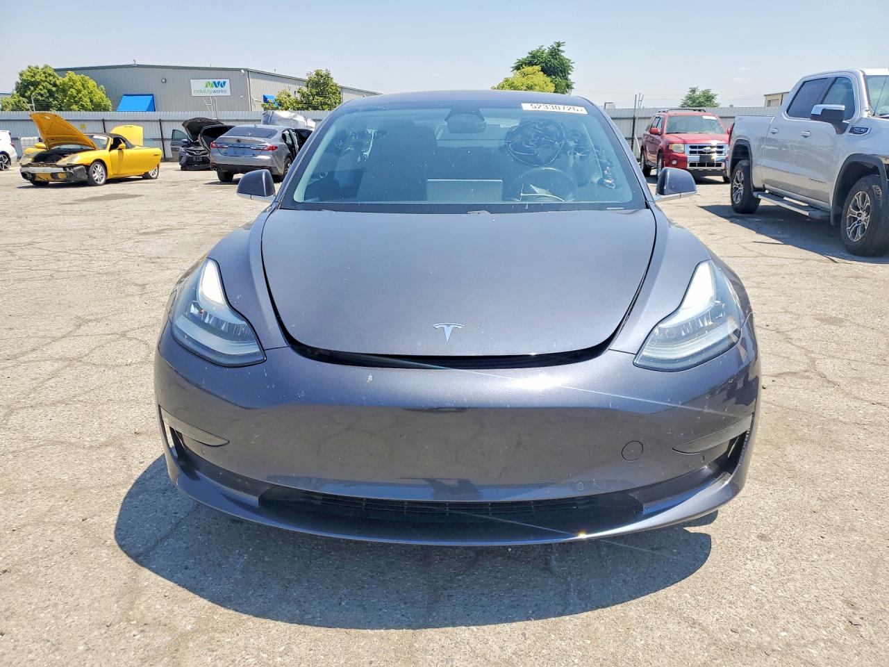 2018 TESLA MODEL 3 photo 9
