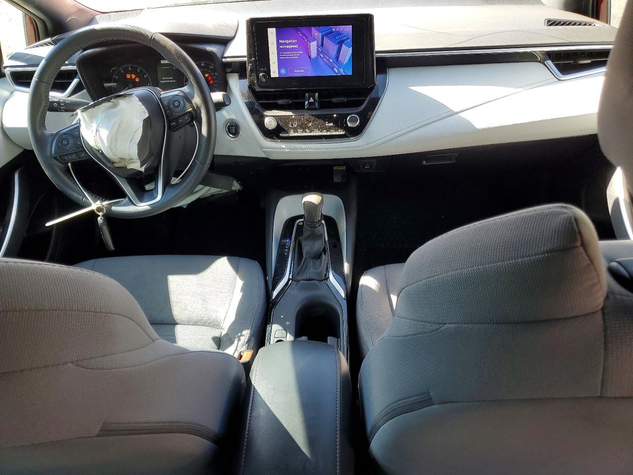 2024 TOYOTA COROLLA SE photo 8