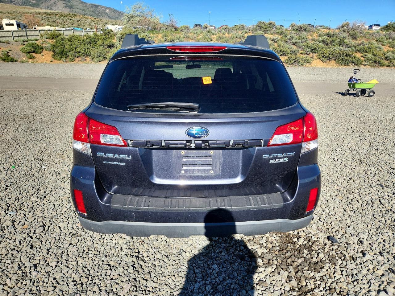 2010 SUBARU OUTBACK 2.5I PREMIUM photo 6