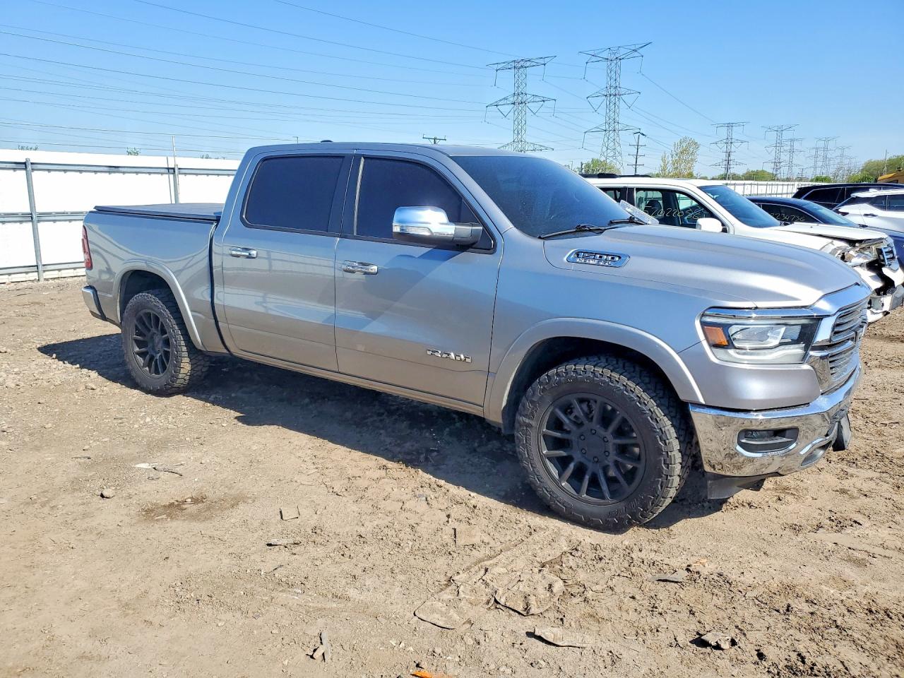 2019 RAM 1500 LARAMIE photo 7