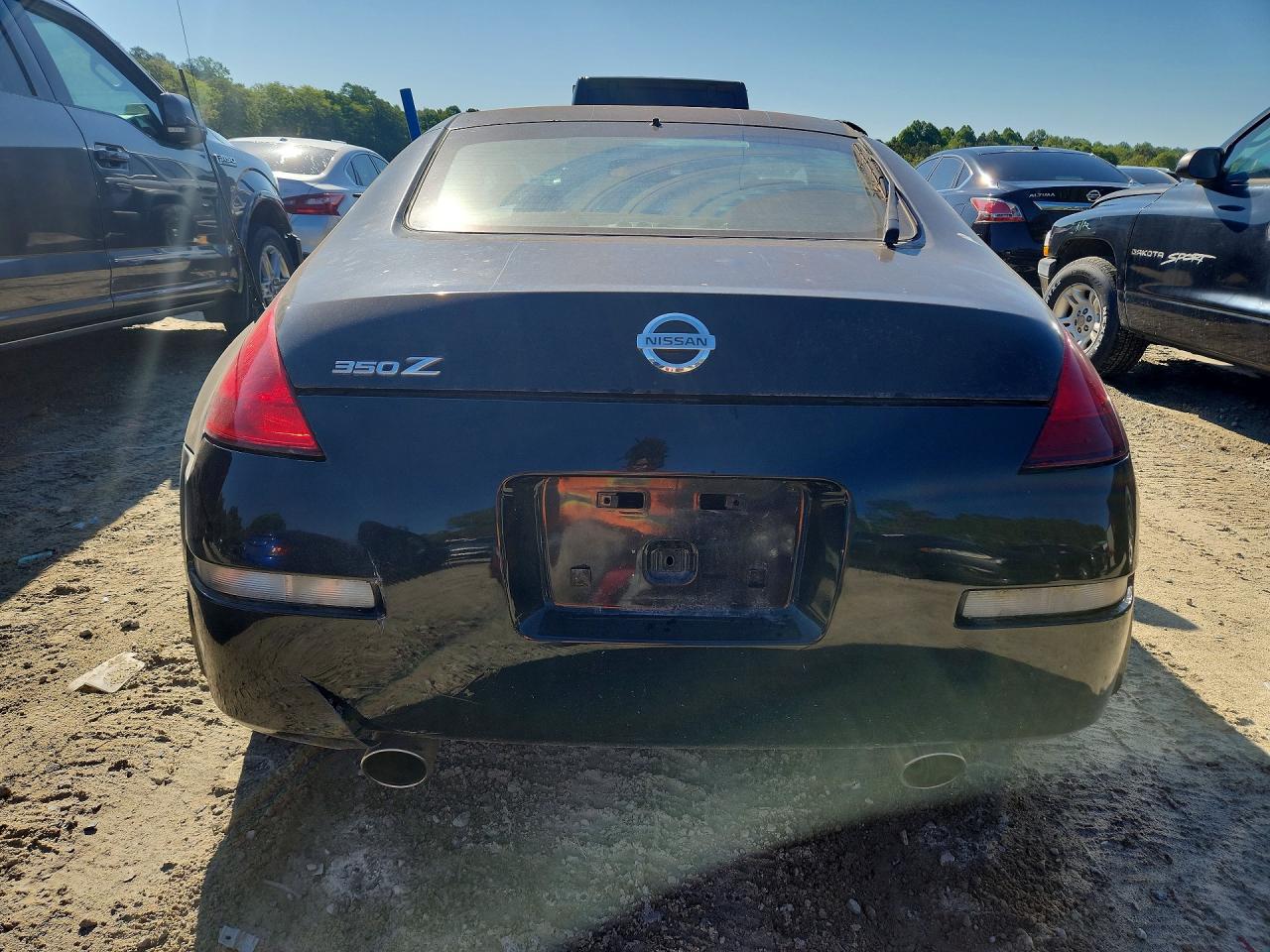 2004 NISSAN 350Z COUPE photo 11