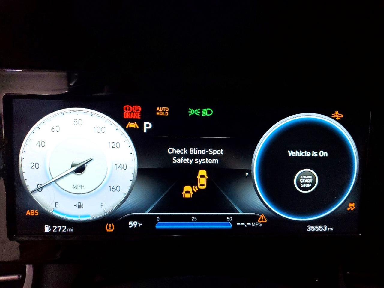 2022 HYUNDAI ELANTRA SEL photo 17