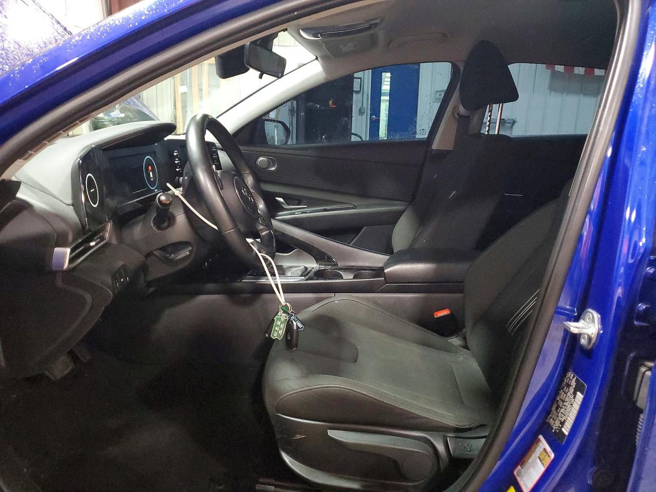 2022 HYUNDAI ELANTRA SEL photo 13