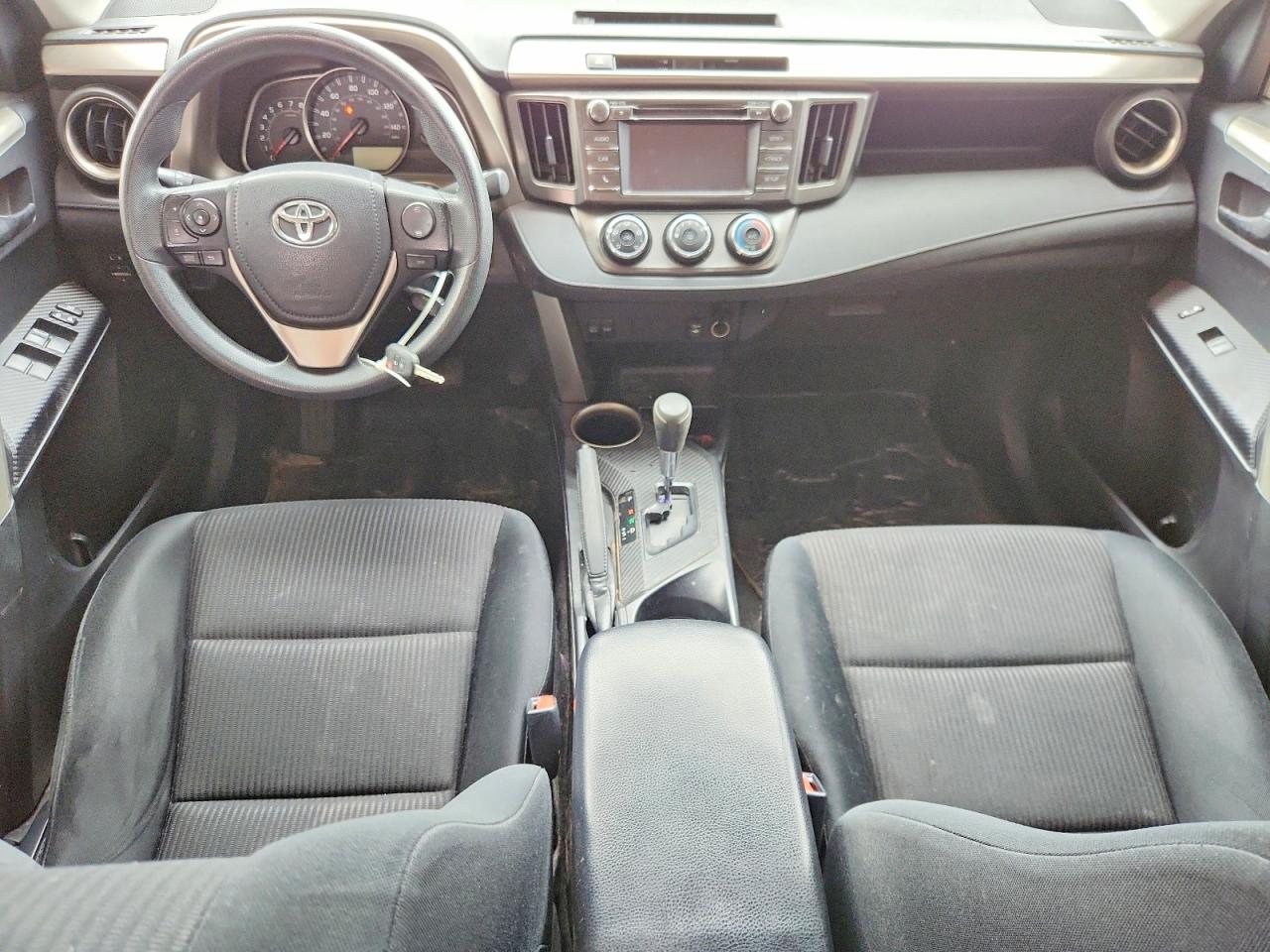 2014 TOYOTA RAV4 LE photo 15
