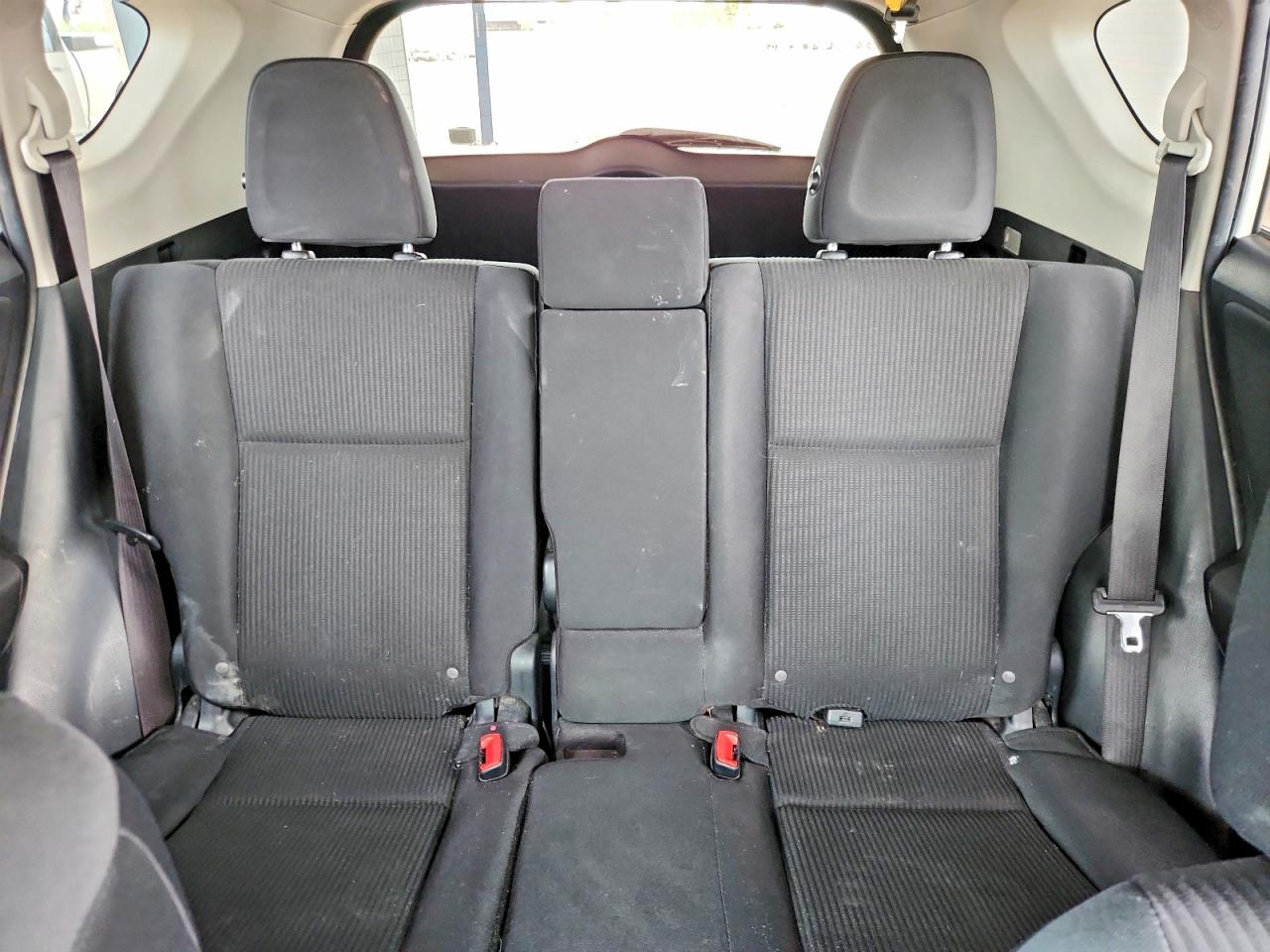 2014 TOYOTA RAV4 LE photo 19
