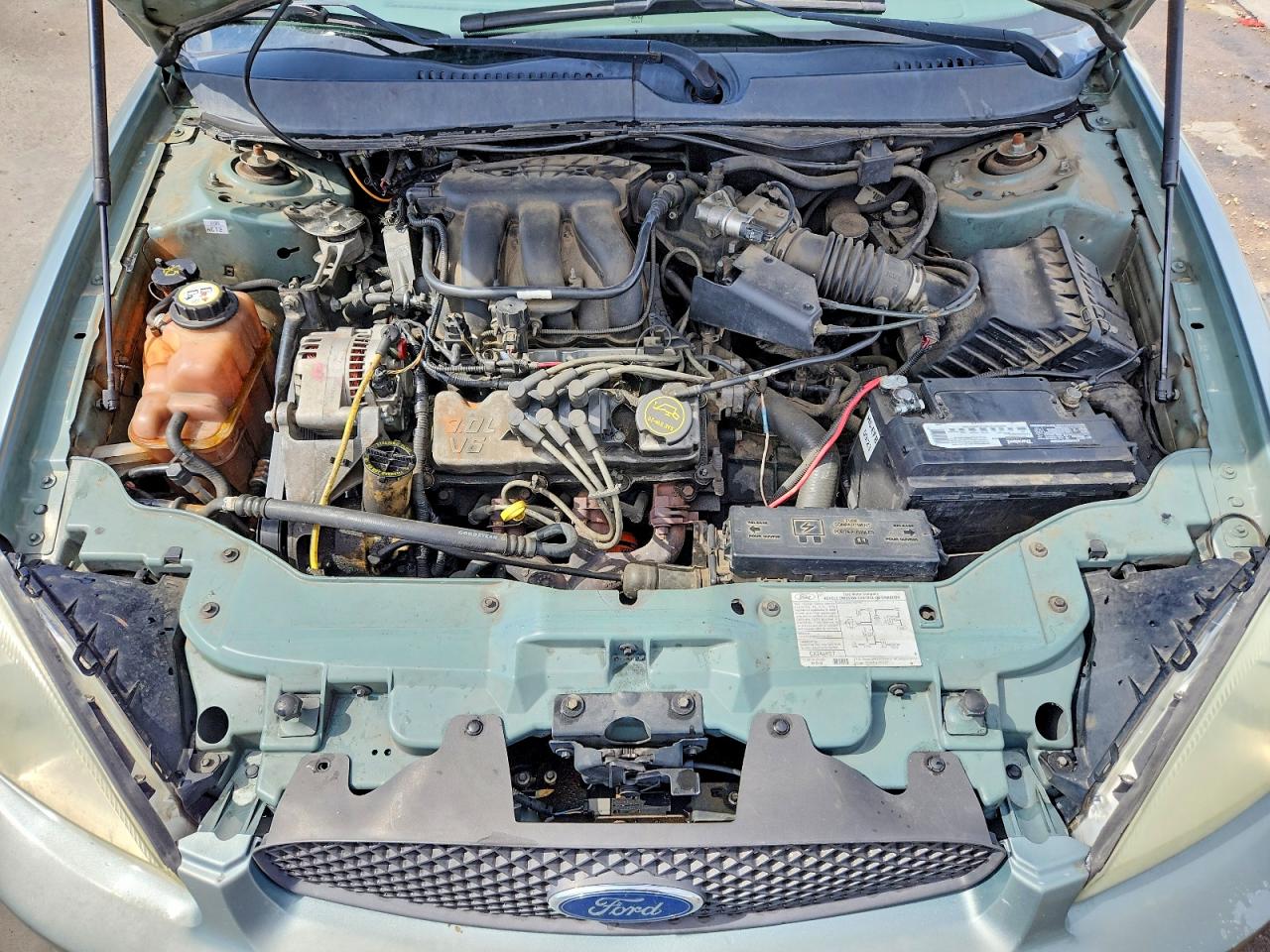 2005 FORD TAURUS SE photo 21