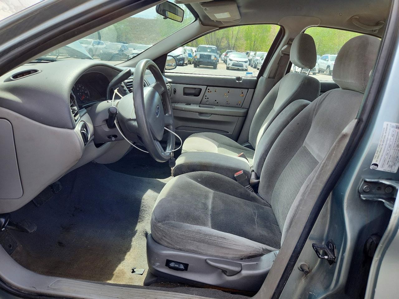 2005 FORD TAURUS SE photo 13