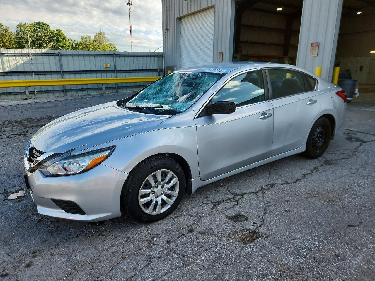 2017 NISSAN ALTIMA