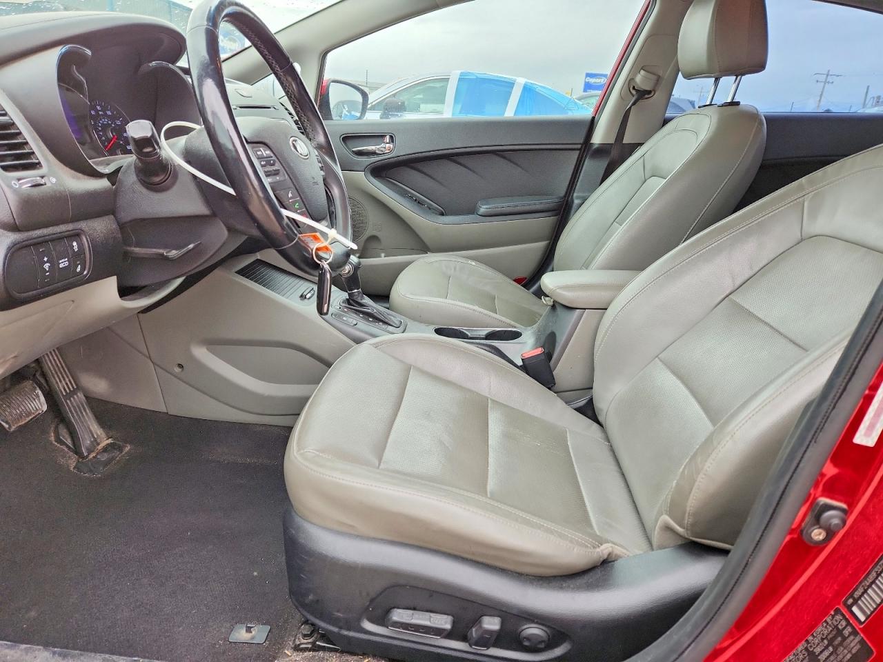 2015 KIA FORTE EX photo 7