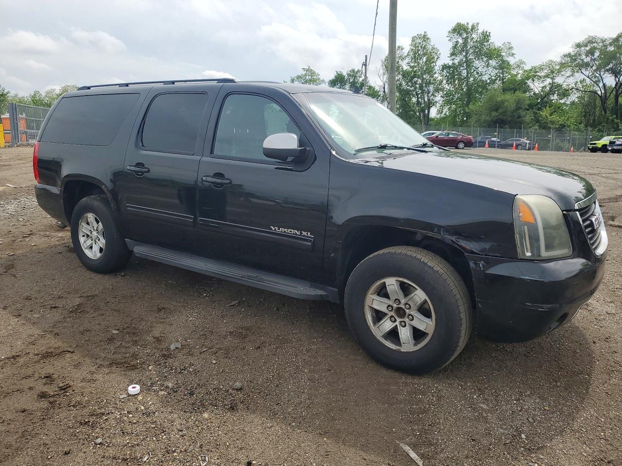 2011 GMC YUKON XL K1500 SLE photo 7