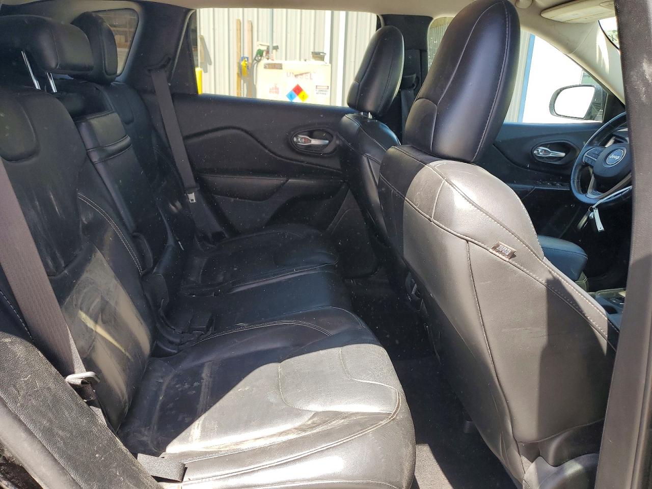 2015 JEEP CHEROKEE LIMITED photo 11