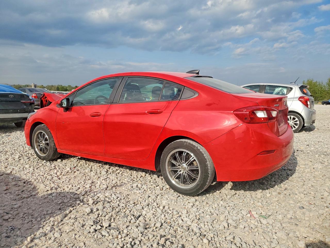 2017 CHEVROLET CRUZE LS photo 4