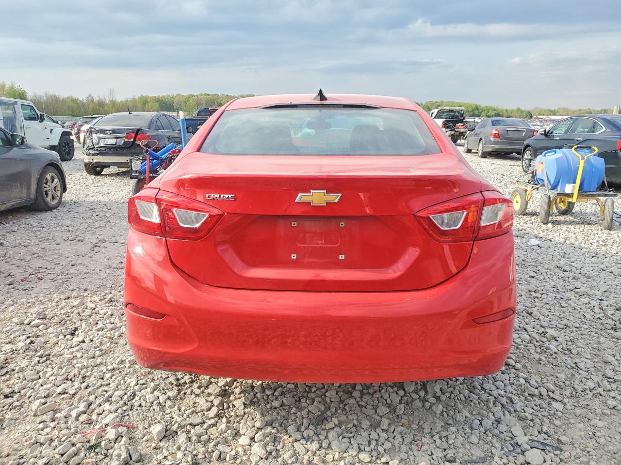 2017 CHEVROLET CRUZE LS photo 16