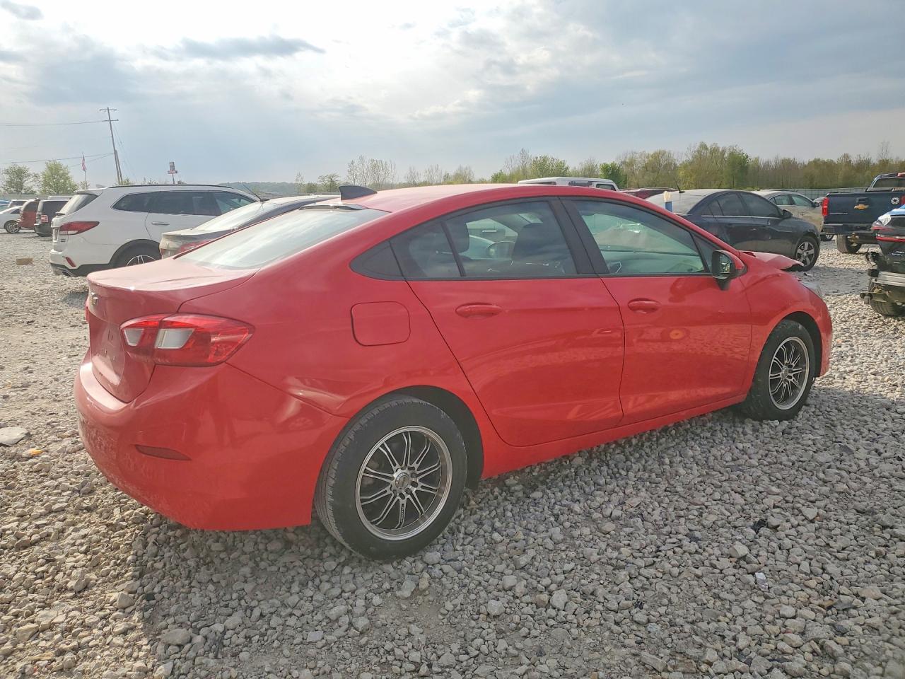 2017 CHEVROLET CRUZE LS photo 7