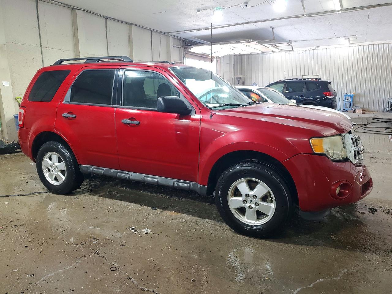 2011 FORD ESCAPE XLT photo 10