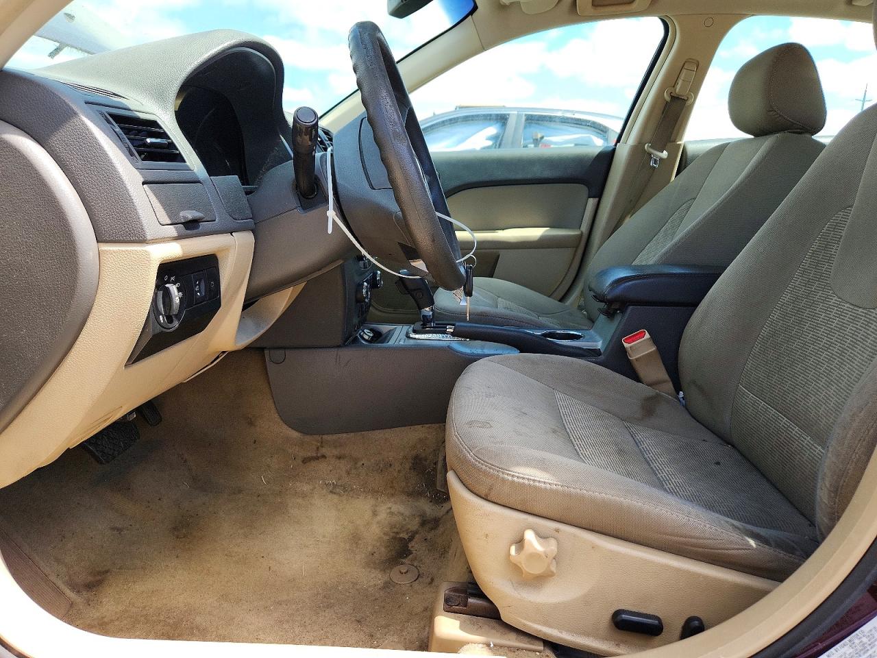 2012 FORD FUSION SE photo 19