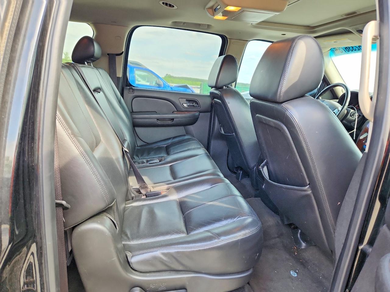 2008 CHEVROLET SUBURBAN K1500 LS photo 21