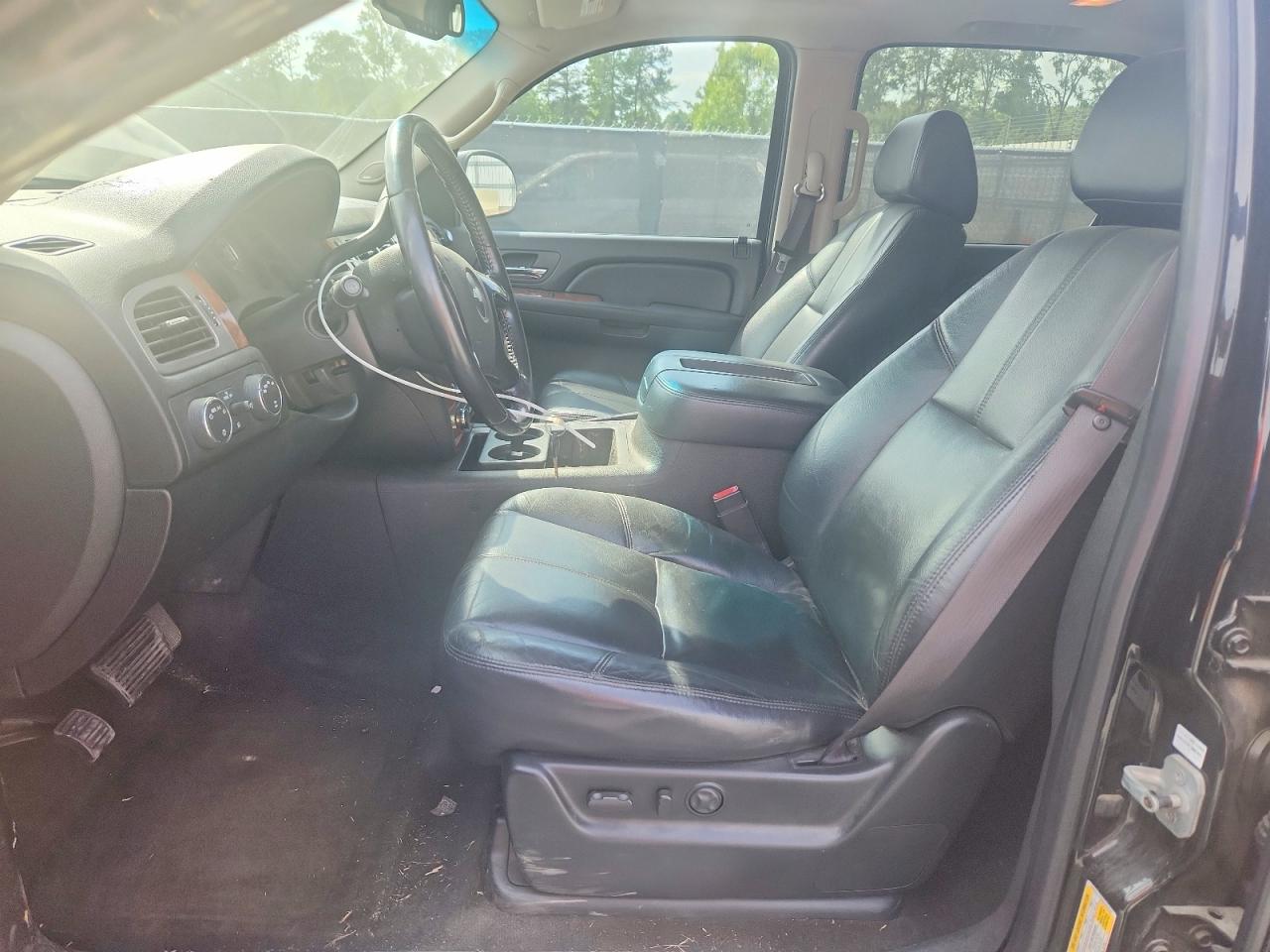 2008 CHEVROLET SUBURBAN K1500 LS photo 13