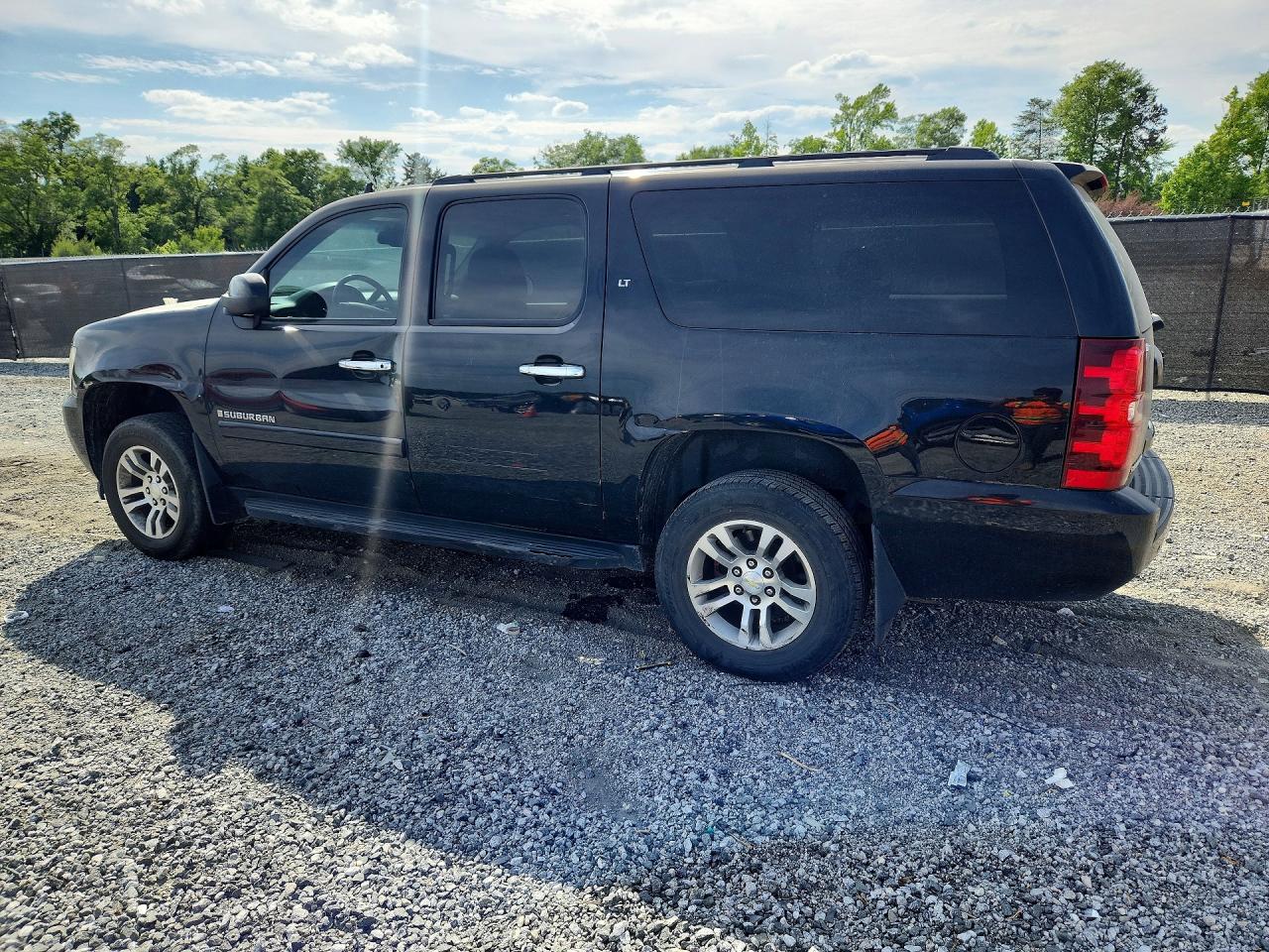 2008 CHEVROLET SUBURBAN K1500 LS photo 3