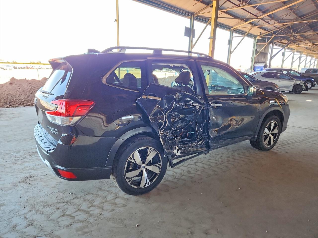 2019 SUBARU FORESTER TOURING photo 5