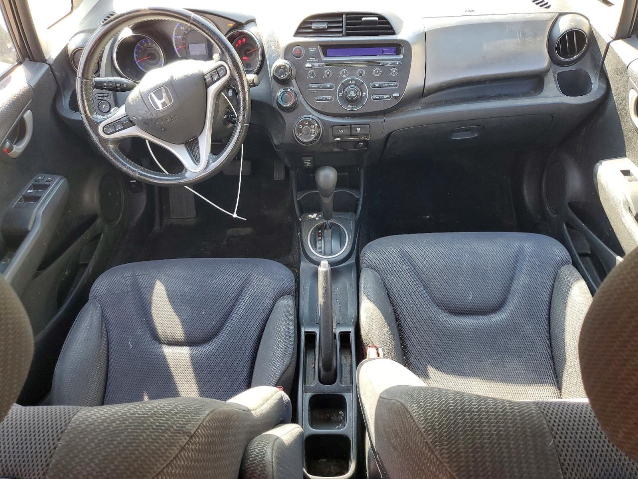 2013 HONDA FIT SPORT photo 22