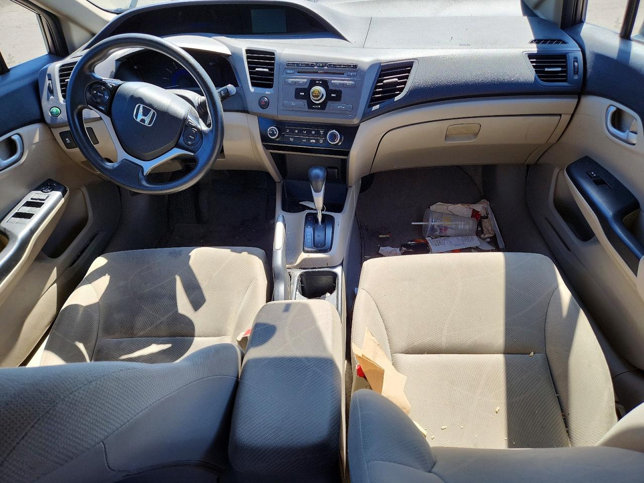 2012 HONDA CIVIC LX photo 8
