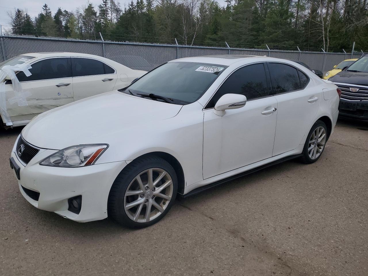 2011 LEXUS IS