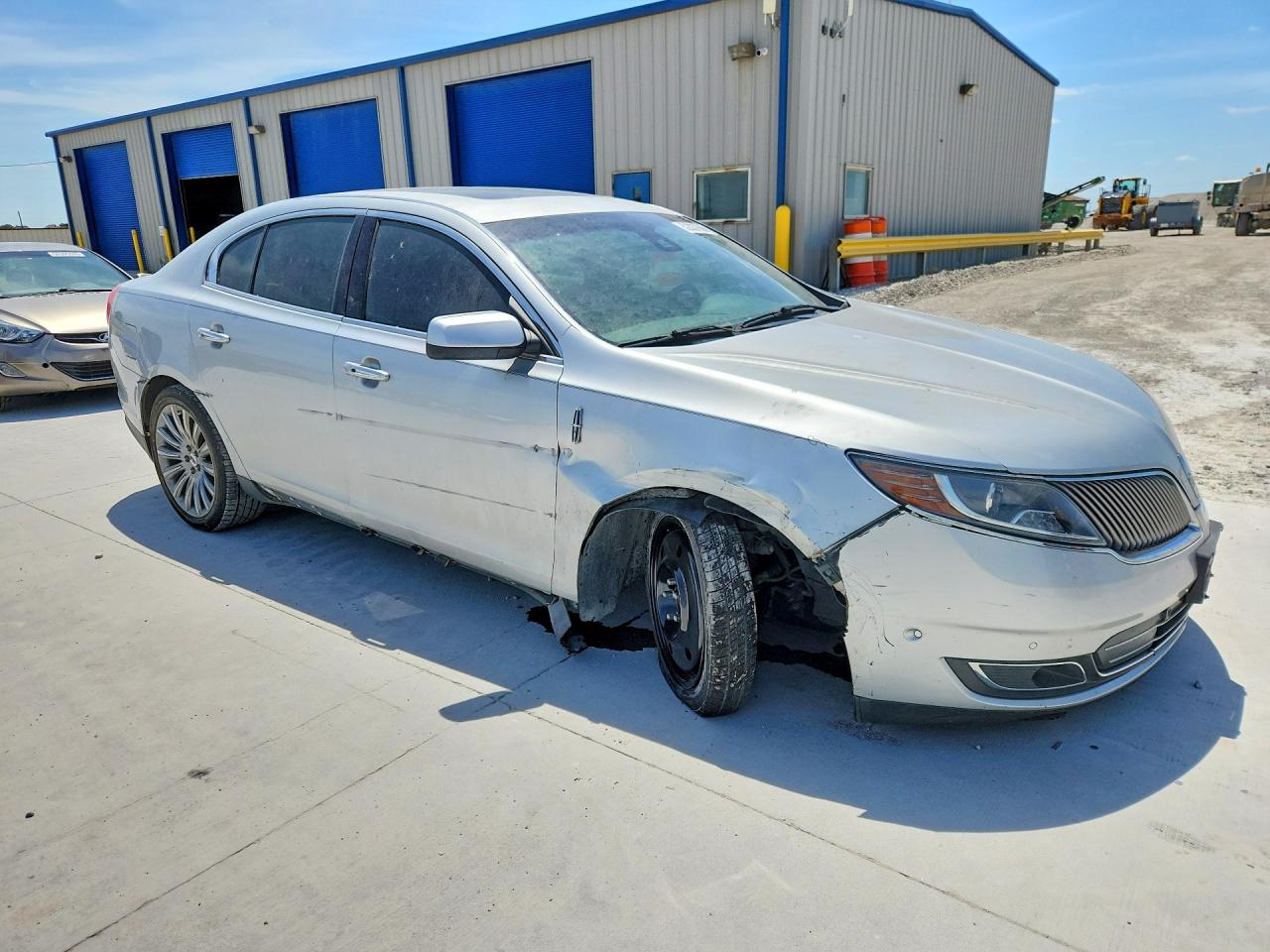 2013 LINCOLN MKS photo 7