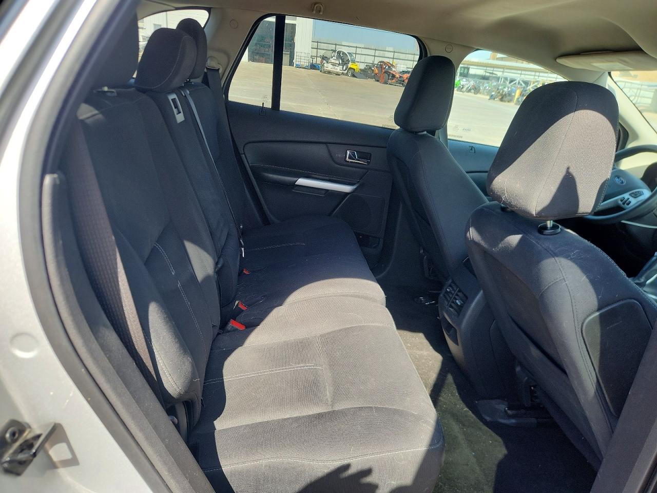 2011 FORD EDGE SE photo 21