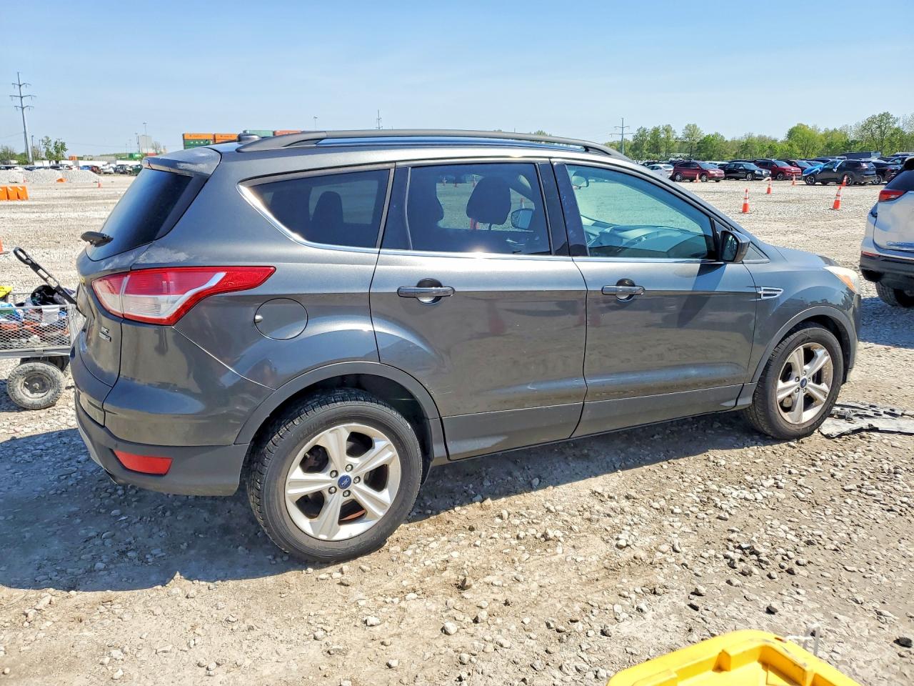 2015 FORD ESCAPE SE photo 3