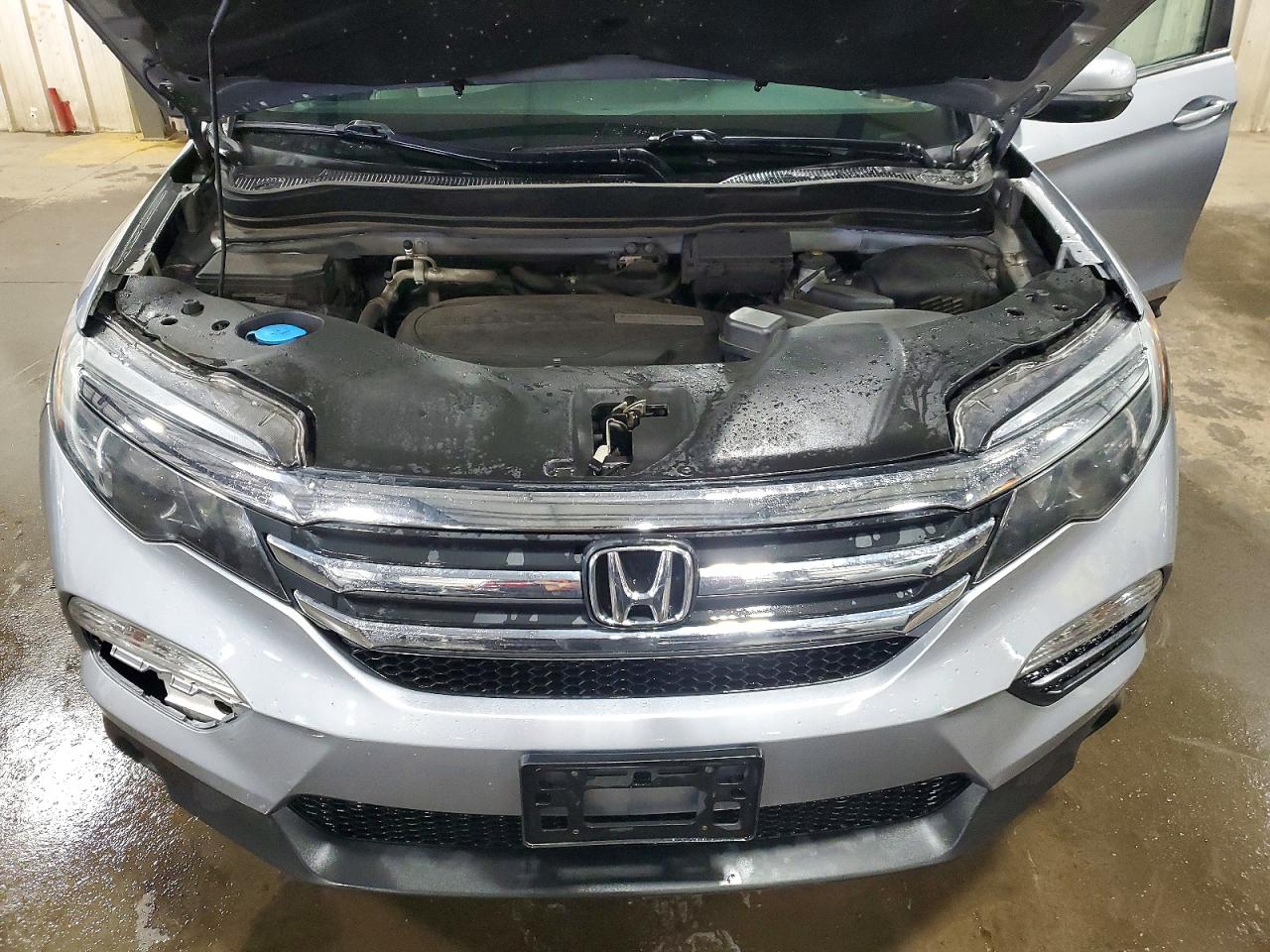 2016 HONDA PILOT EXL photo 34
