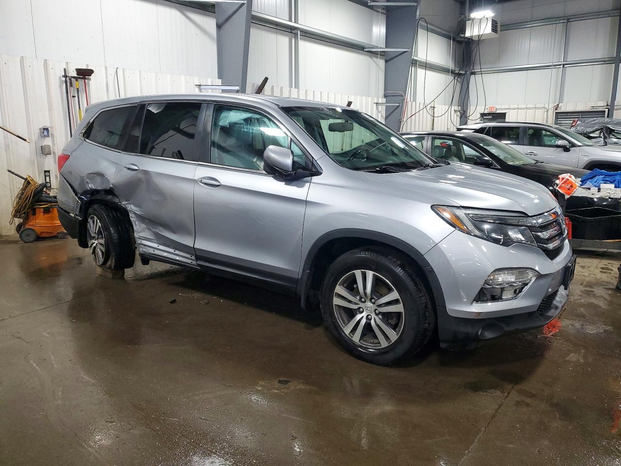 2016 HONDA PILOT EXL photo 10