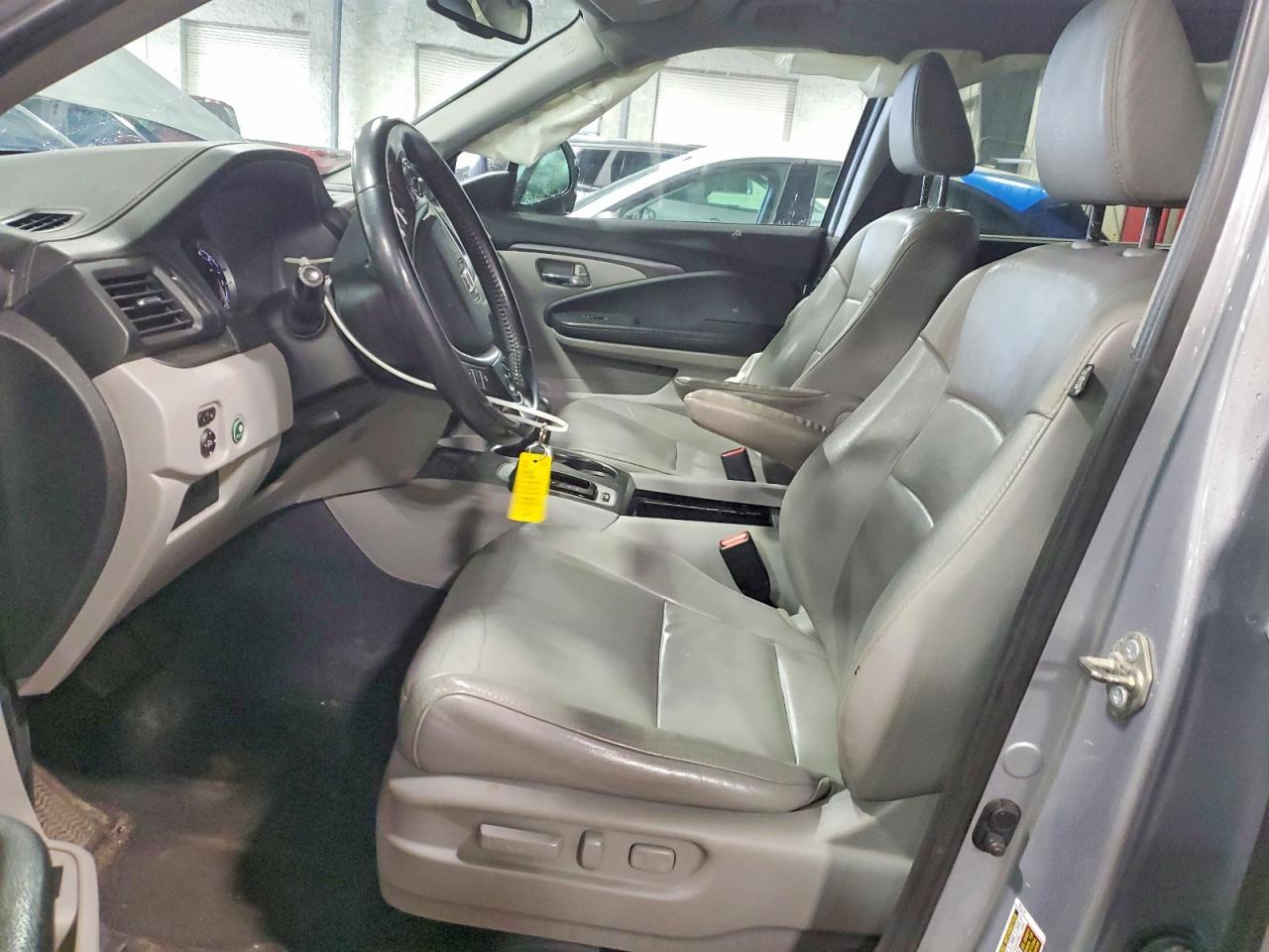 2016 HONDA PILOT EXL photo 19