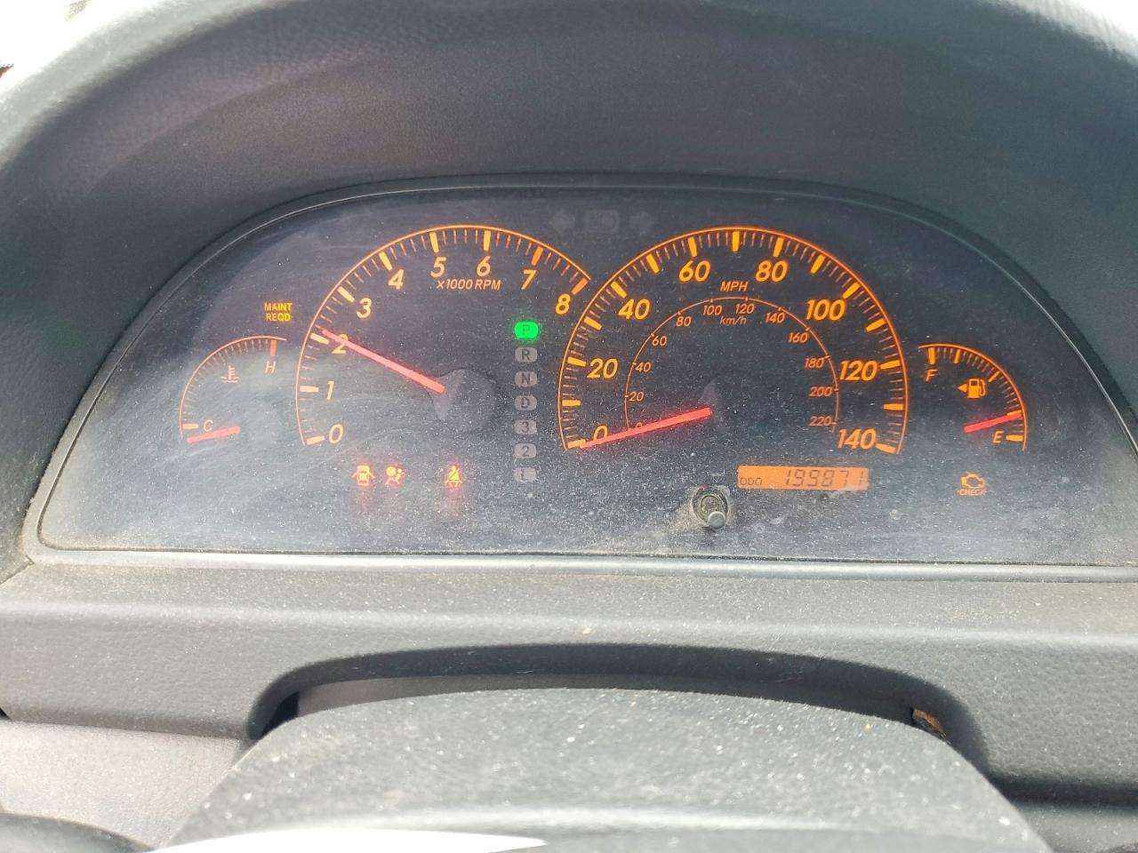2005 TOYOTA CAMRY SE photo 25